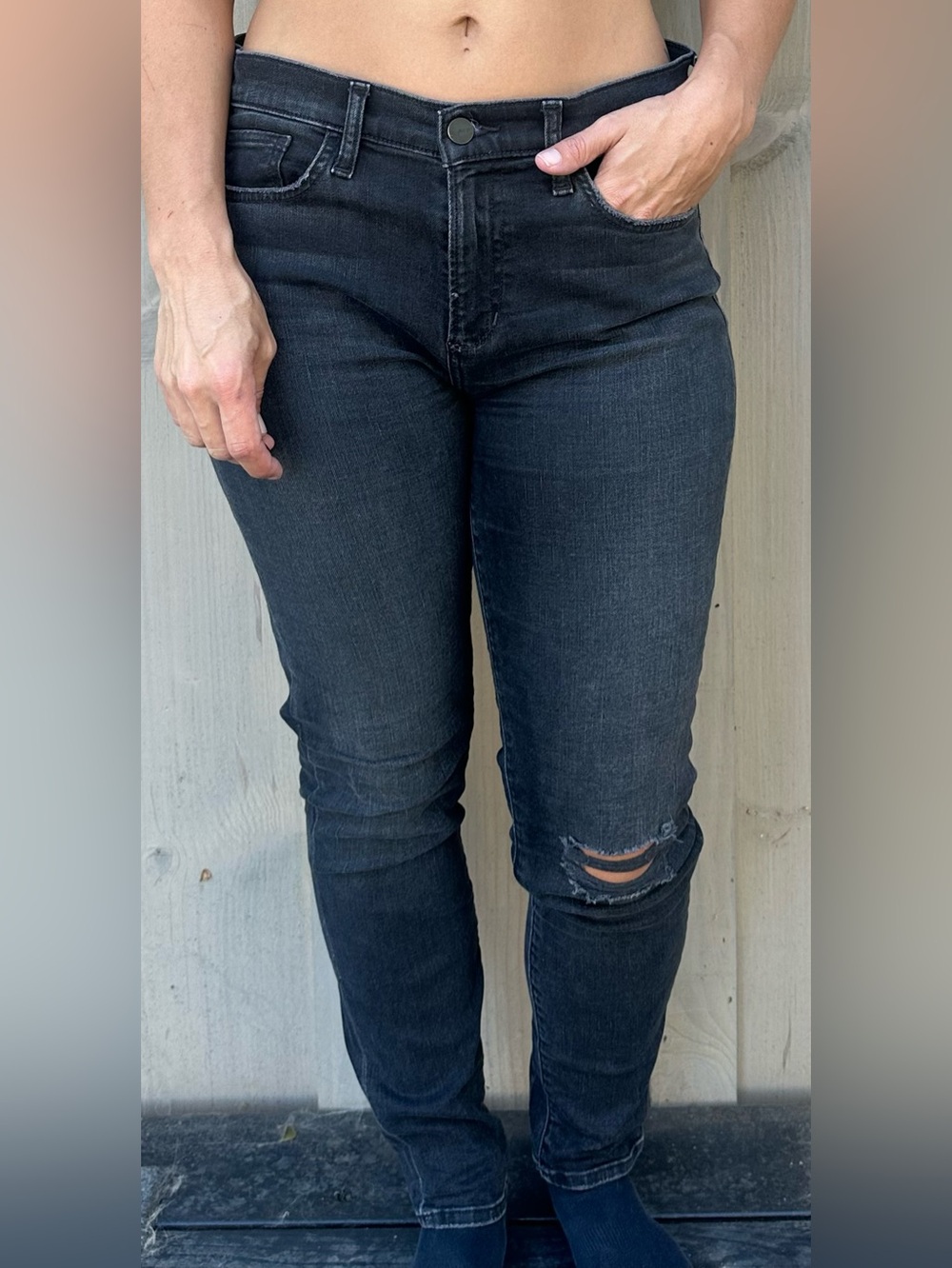 Joe's Jeans Black Skinny Jeans with Knee Distress